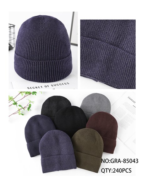 Gorro básico de punto canalé
