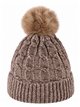 Gorro de punto chenilla con ochos y pompón
