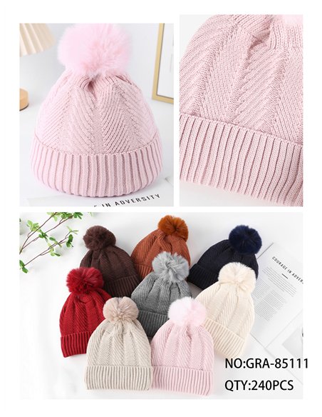 Gorro de punto espiga con pompón