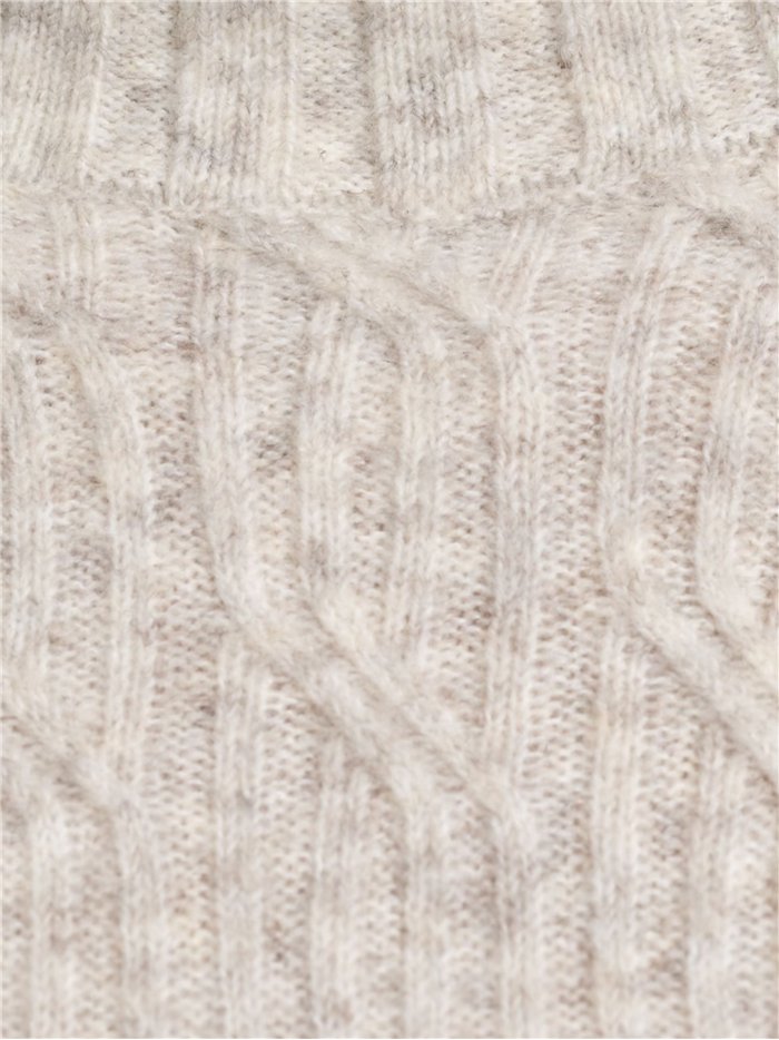 pull à col roulé en maille torsadée
