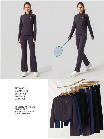 Completo yoga composto da giacca e pantaloni. 2