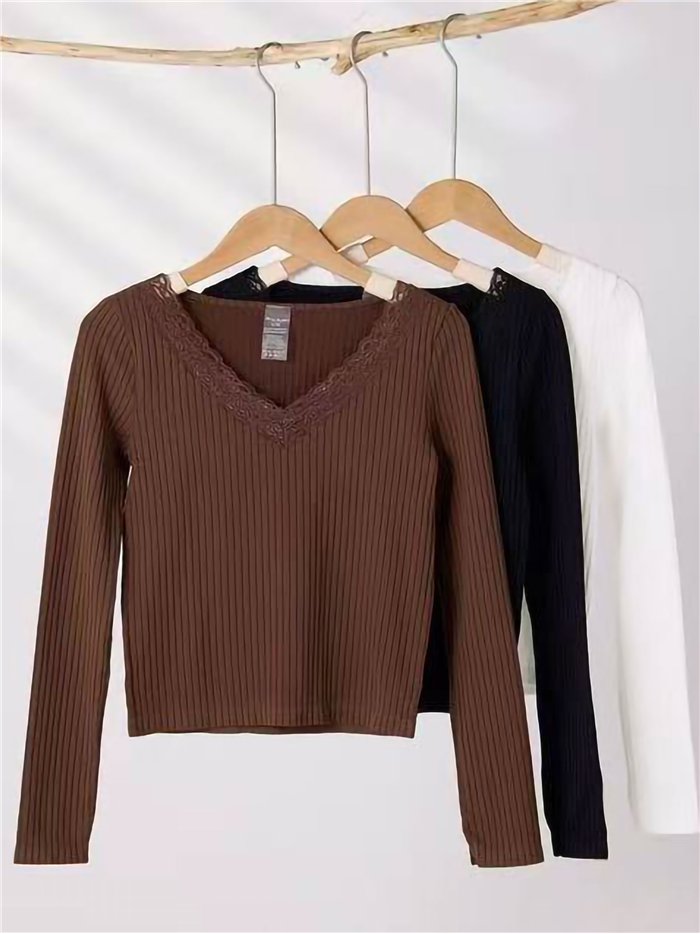 T-shirt a coste senza cuciture con pizzo