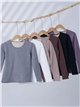 t-shirt basic a maniche lunghe elasticizzata