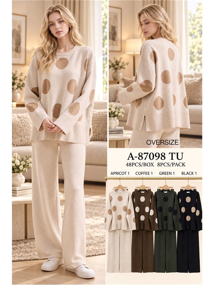 Polka dot knit sweater with trousers set