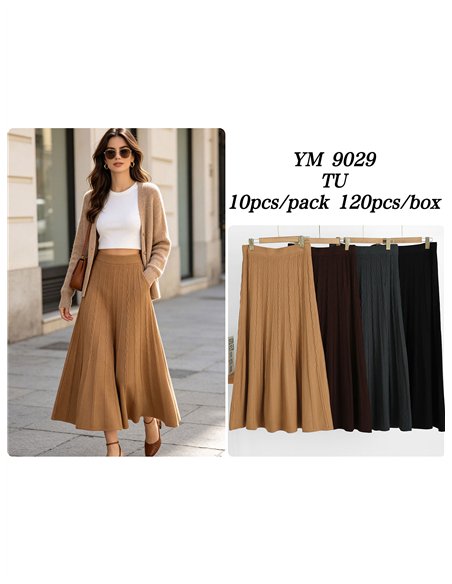 Falda midi de punto trenzado
