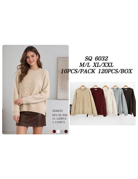 Pull en maille à lacets fleuris