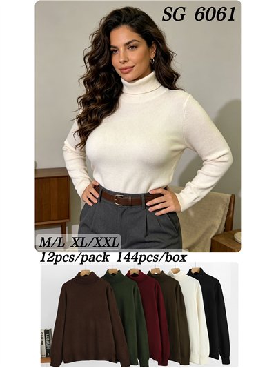 Maglione oversize in maglia con collo alto 2