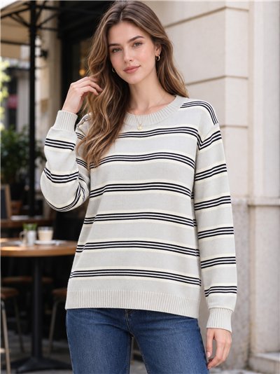 Fein gestreifter Strickpullover