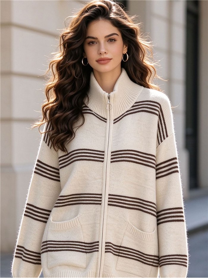 Giacca a maglia a righe oversize