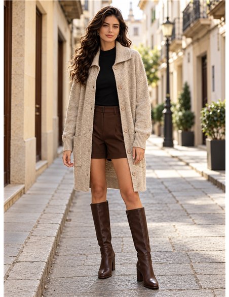 Chaqueta larga de punto cuello solapa