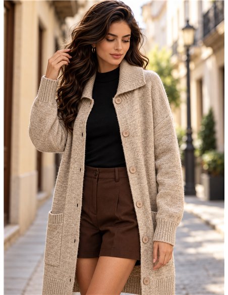 Chaqueta larga de punto cuello solapa