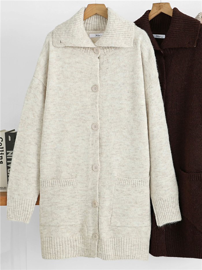 Chaqueta larga de punto cuello solapa