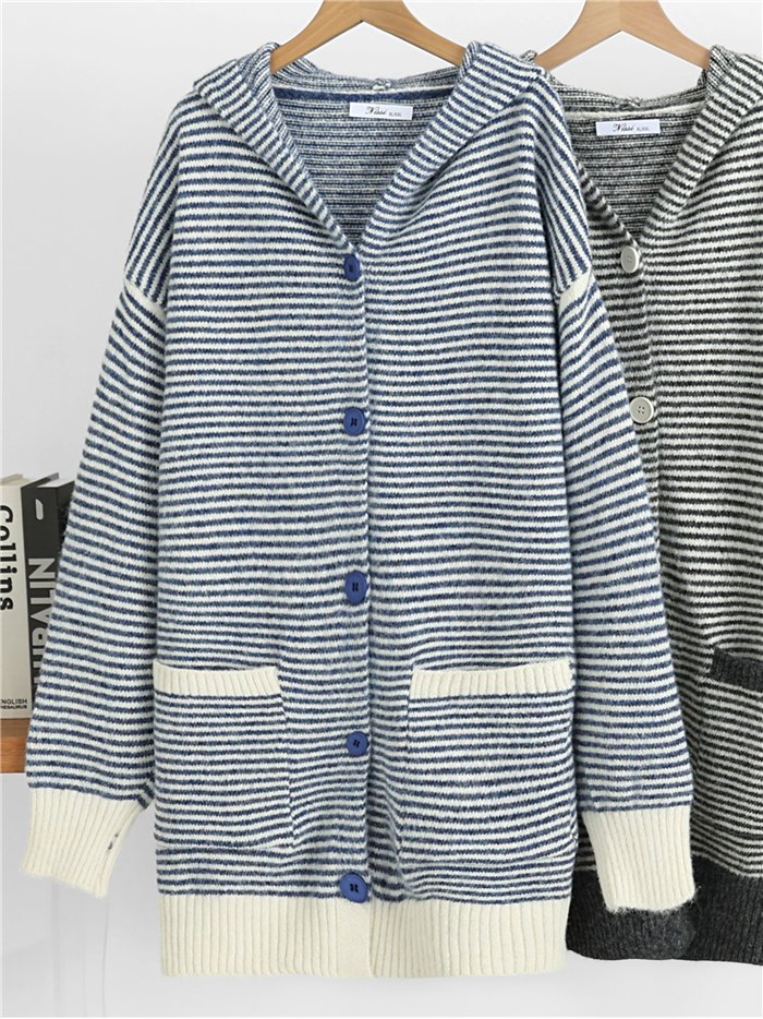Chaqueta larga de punto rayas