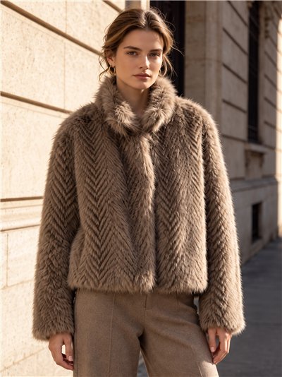 Kurze Pelzjacke