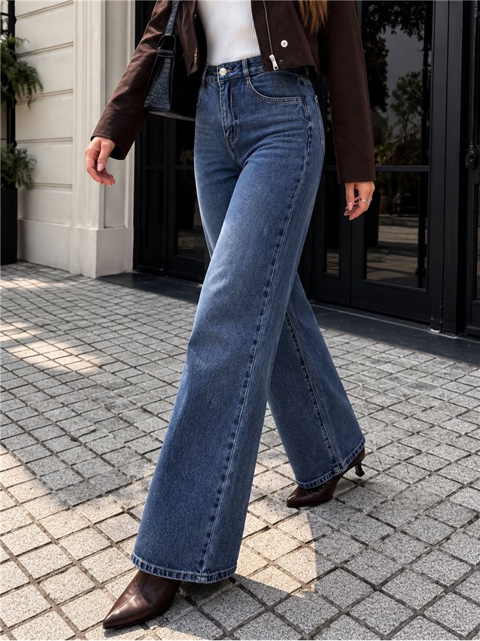 Jeans wide leg con faja