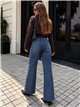 Jeans wide leg con faja