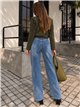 Calça jeans vintage de perna larga com faixa