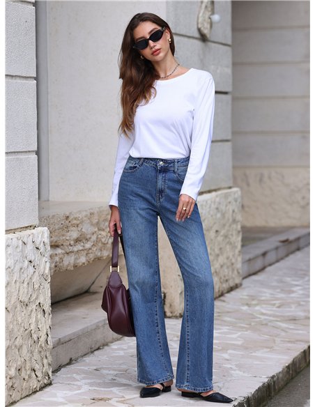 Jeans wide leg con lazos bordados