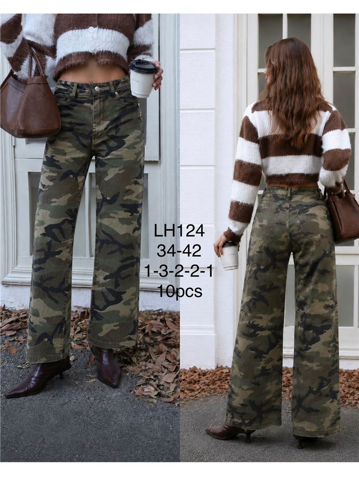 Camouflage-Jeans mit weitem Bein