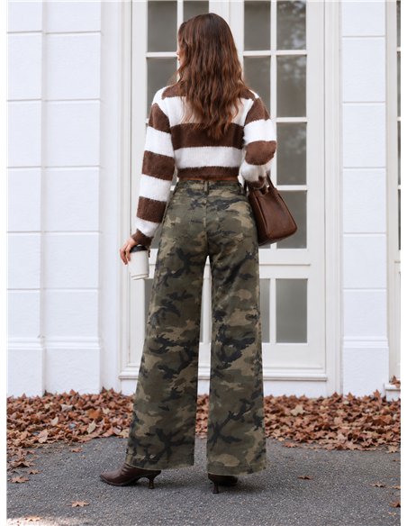 Camouflage-Jeans mit weitem Bein