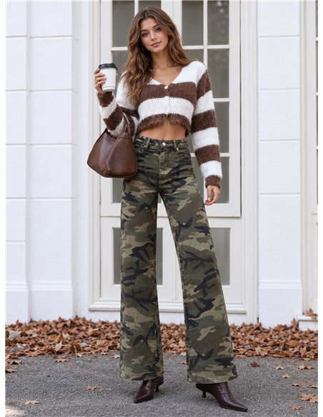 Camouflage-Jeans mit weitem Bein