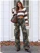 Camouflage-Jeans mit weitem Bein
