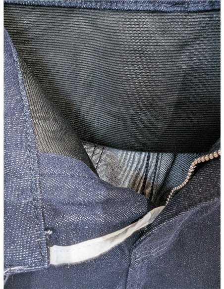 Jeans wide leg azul oscuro con faja