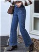 Jeans wide leg con faja y bolsillos