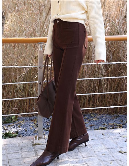Jeans wide leg chocolate con faja y bolsillos
