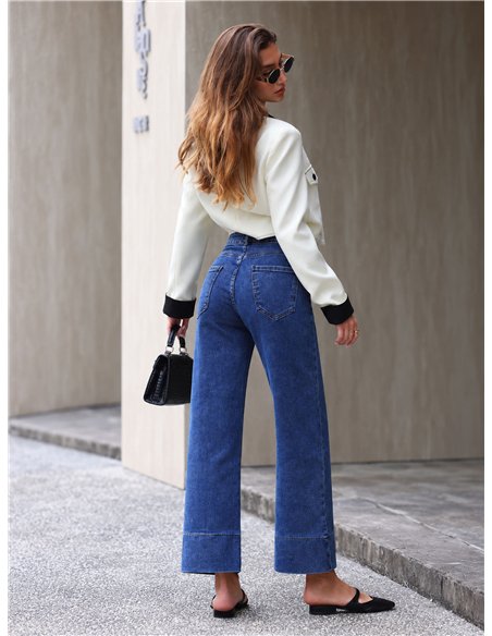 Jeans wide leg con bolsillos de plastrón