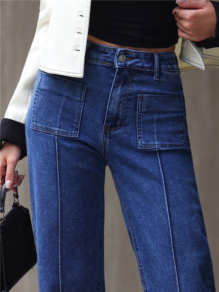 Jeans wide leg con bolsillos de plastrón