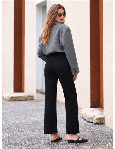 Jeans wide leg negro con bolsillos de plastrón