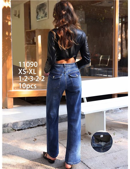 Jeans wide leg con faja y bolsillos con solapa