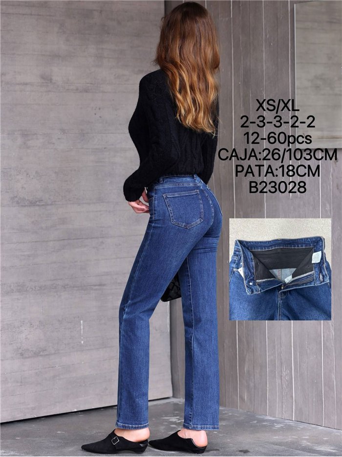 Jeans básicos con faja efecto vientre plano