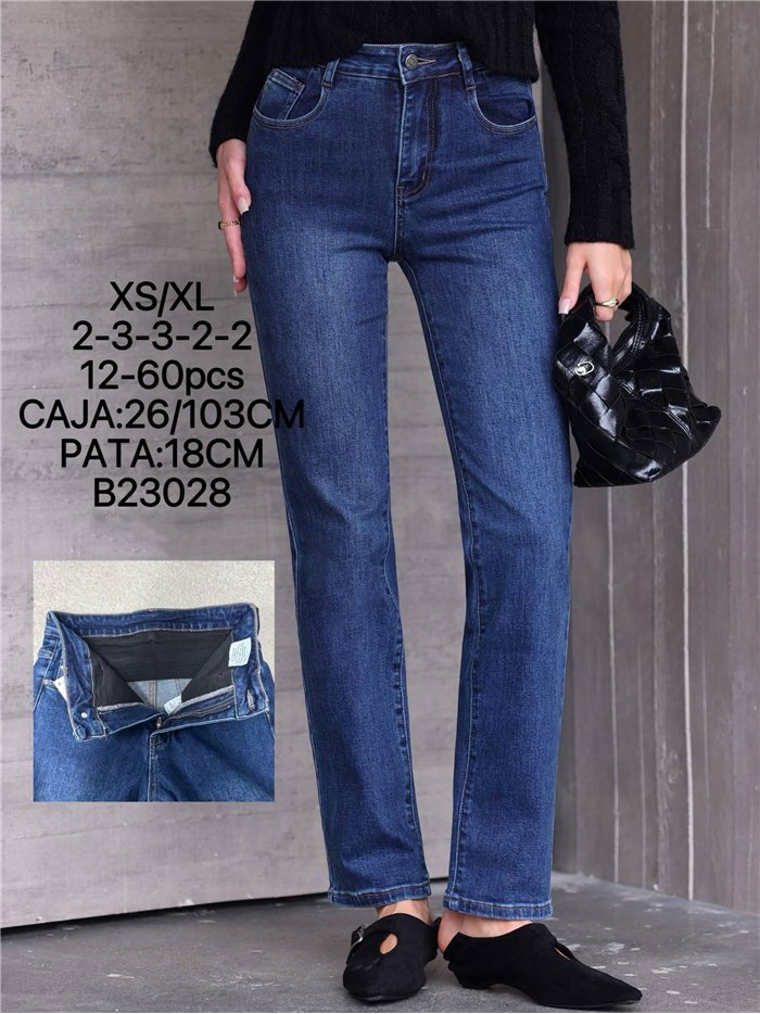 Jeans básicos con faja efecto vientre plano