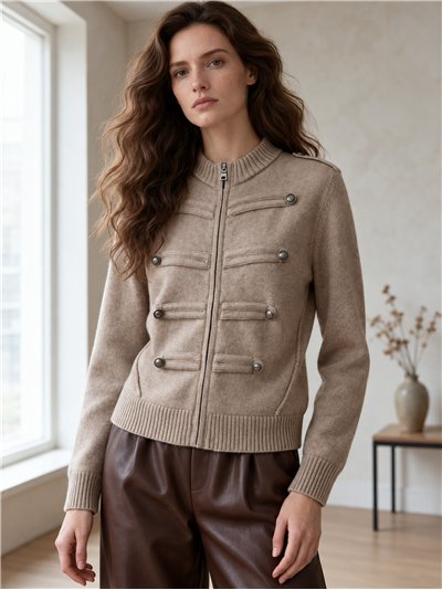 Chaqueta de punto militar con botones