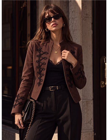 Chaqueta militar efecto ante con alamares