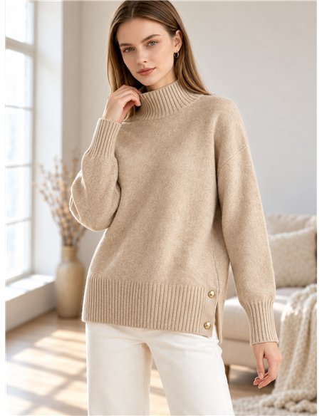 Rollkragenpullover mit seitlichen Knöpfen