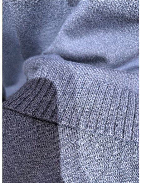 Conjunto jersey cuello alto y pantalón
