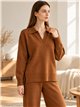 Conjunto jersey cuello polo y pantalón