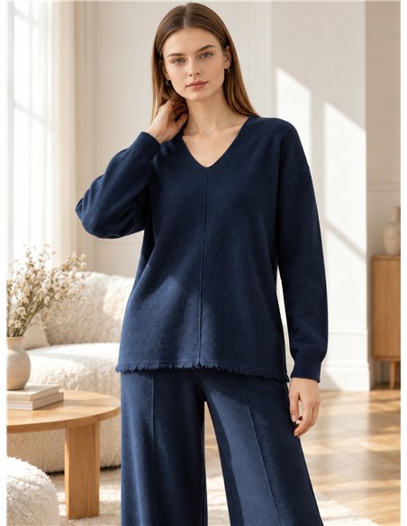 Conjunto jersey cuello pico y pantalón