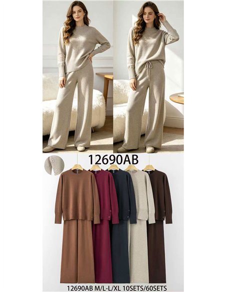 Conjunto jersey con botones laterales y pantalón
