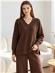 Conjunto jersey cuello pico y pantalón