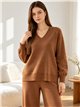 Conjunto jersey cuello pico y pantalón