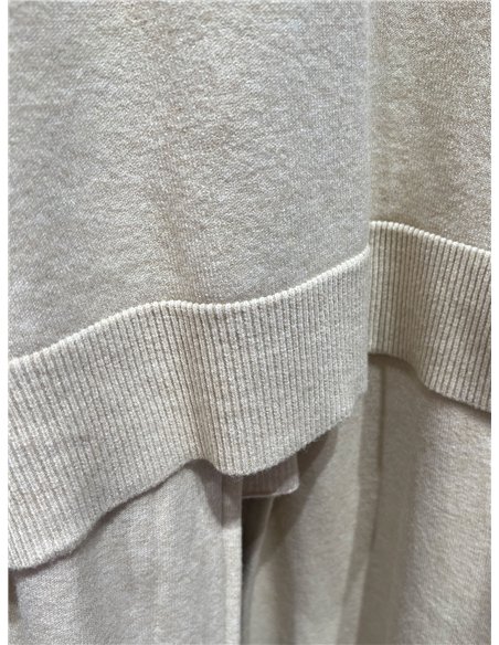 Conjunto jersey cuello pico y pantalón