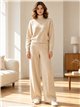 Conjunto jersey cuello alto y pantalón