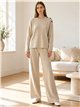 Ensemble pull et pantalon avec boutons à l'épaule