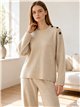 Ensemble pull et pantalon avec boutons à l'épaule