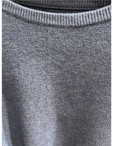 Ensemble pull et pantalon avec boutons à l'épaule