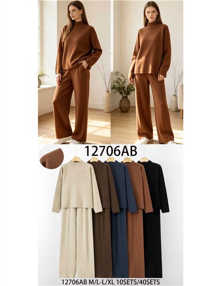 ensemble pull à col roulé et pantalon